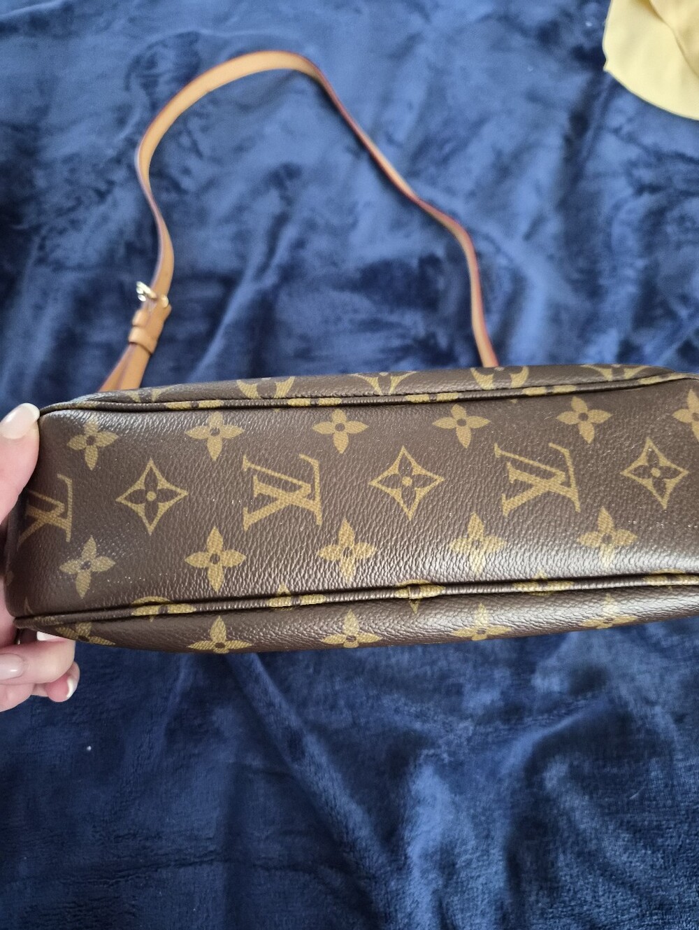 Louis Vuitton Monogram Mabillon Crossbody Bag Excellent Condition W Box - Picture 7 of 16